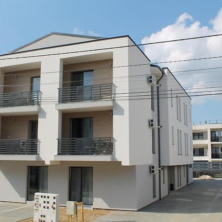 Visaj Homes Giroc Extérieur photo