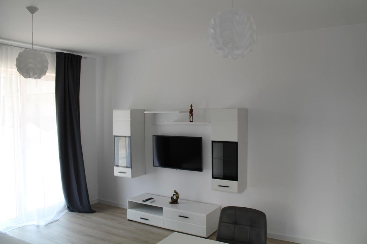 Visaj Homes Giroc Extérieur photo