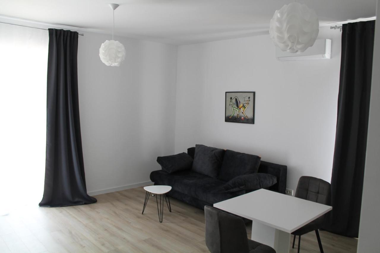 Visaj Homes Giroc Extérieur photo